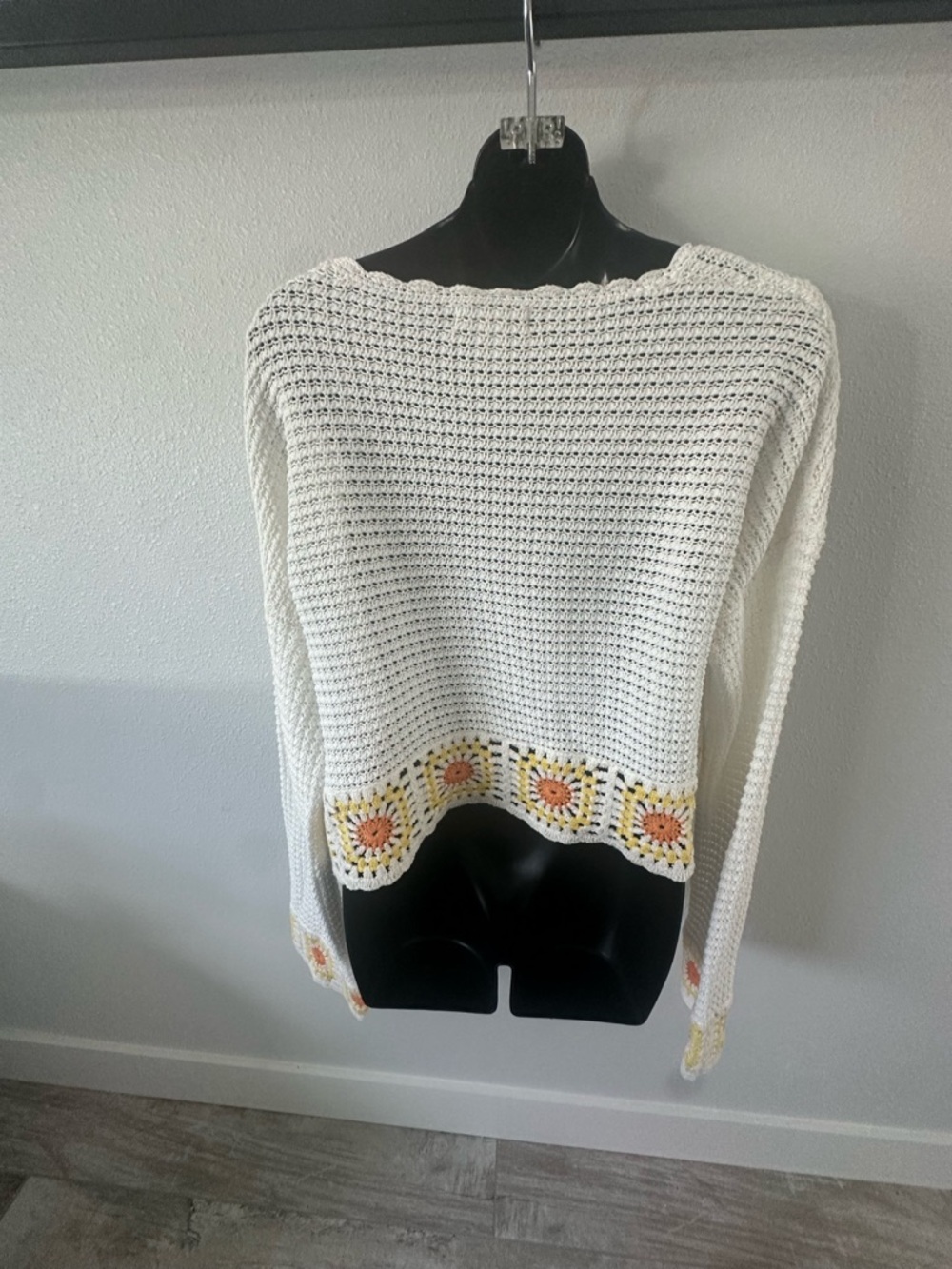 Sincerely Jules White Crochet Top - Picture 7 of 9